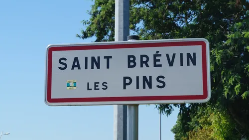 Saint-Brévin-les-Pins : une jeune femme bloquée dans la vase...